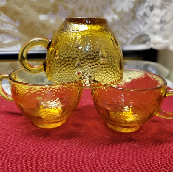 3 Vtg 50's HAZEL-ATLAS GOLD/AMBER INFORMAL TEARDROP PEBBLESTONE TEA CUPS - Picture 3 of 7
